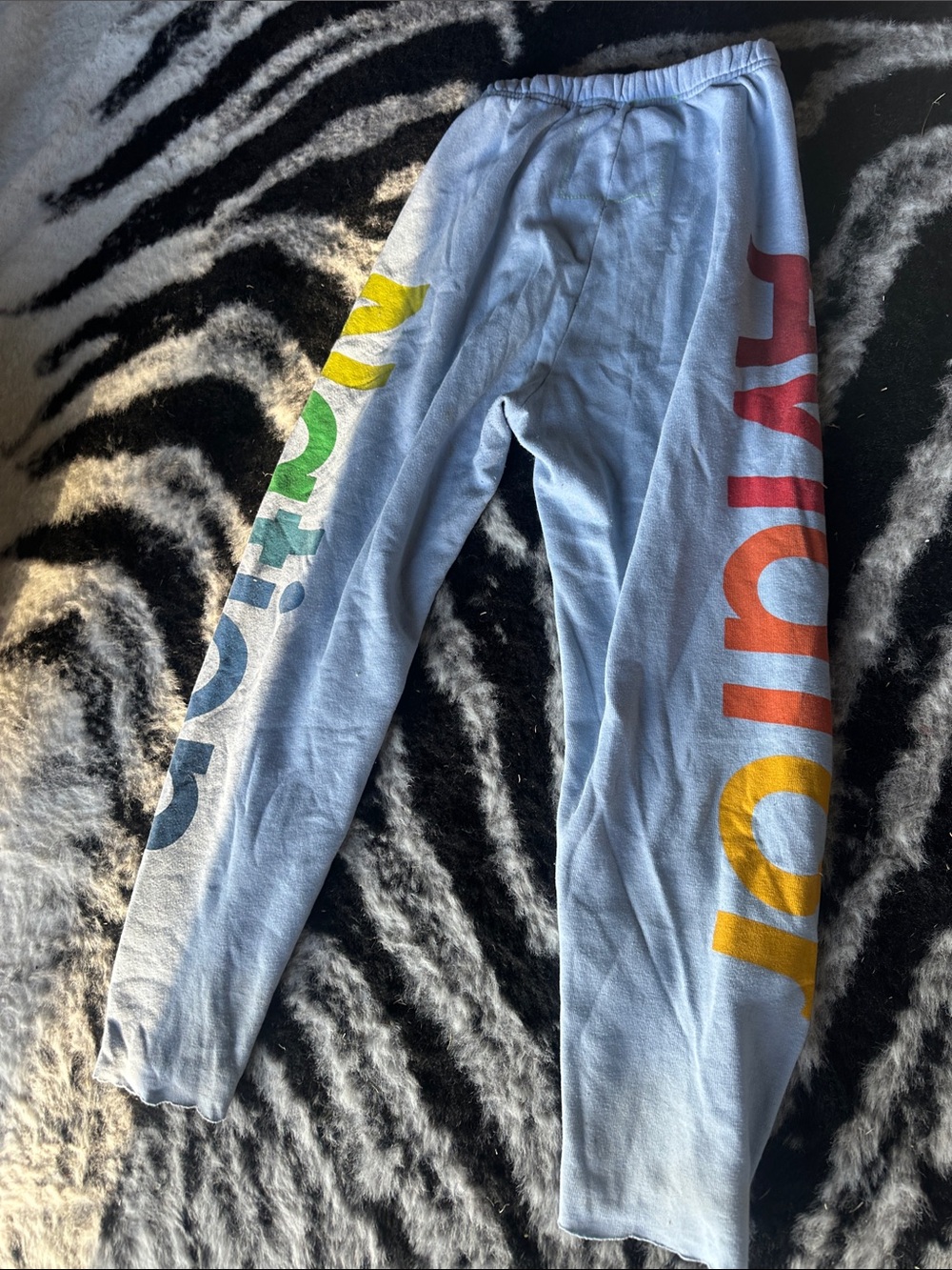 Aviator Nation Lot, smiley, bolt, logo joggers and tee - Picture 8 of 12